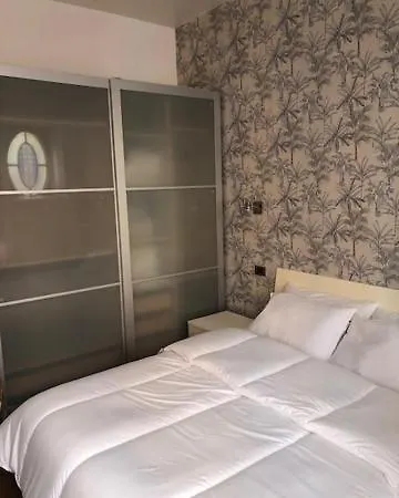 Mattia Home-3